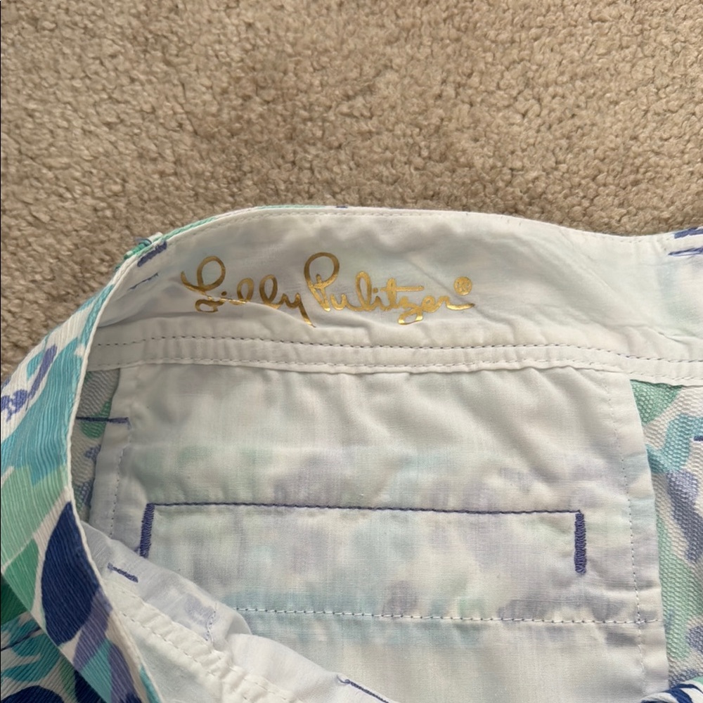 Lilly Pulitzer Women's Blue and Green Patterned Shorts - Picture 2 of 4